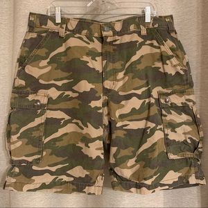 Carhartt cargo army shorts relaxed fit size 40